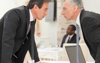Dissoudre une société pour cause de mésentente entre associés ?