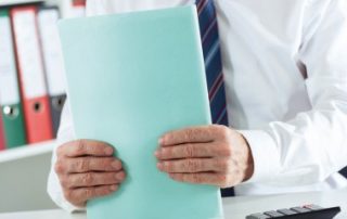 Démission du gérant d’une SARL : décision définitive !