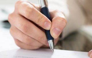 Erreur dans la mention manuscrite d’un cautionnement : quelles conséquences ?