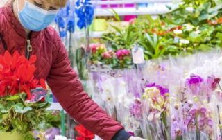 Départements reconfinés : les commerces qui peuvent rester ouverts