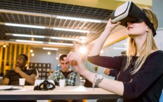 Mieux travailler en réunion grâce à la réalité augmentée