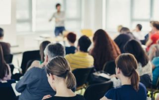 Associations : exonération des impôts commerciaux et absence de concurrence commerciale