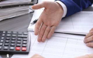 Redressement fiscal d’une PME : quel délai pour répondre aux contestations ?