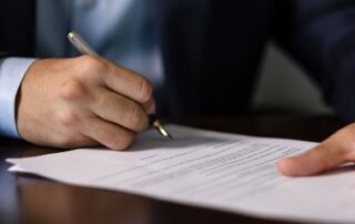 Vente d’un local commercial : le locataire bénéficie-t-il toujours d’un droit de préemption ?